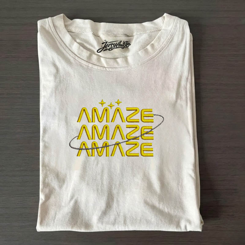 EMBROIDERY AMAZE AMAZE AMAZE TEE HHUE - 003