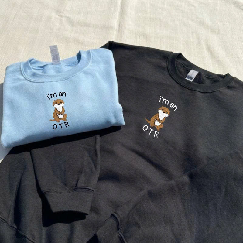 I'M AN OTR OTTER EMBROIDERED TEE TH-00013