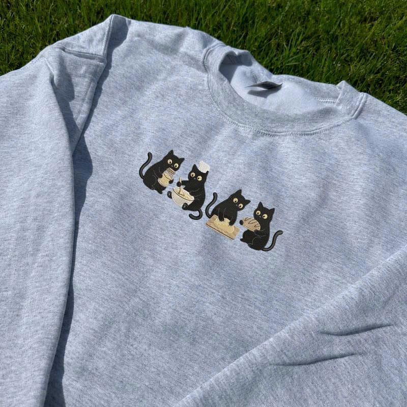BLACK CATS EMBROIDERED TEE TH-0021