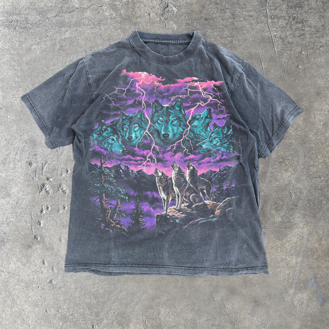 Vintage Wolf Thunder Storm 90s Graphic Tee, Washed Black Wildlife Shirt, Lightning Storm Wolves T-Shirt Son-00136