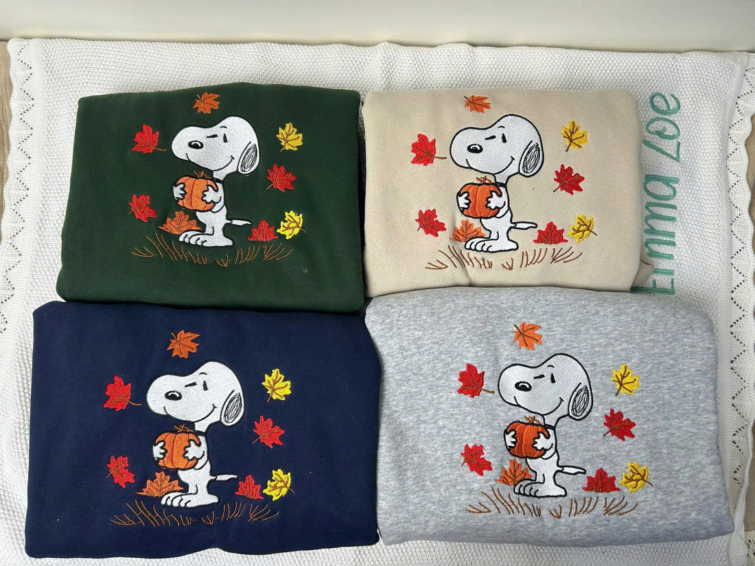 CUTE DOG EMBROIDERED SWEATSHIRT, CUTE DOG SWEATSHIRT, FALL SWEATSHIRT, CREWNECK PUMPKIN, HALLOWEEN GIFT, COZY FALL AESTHETIC PH-0083