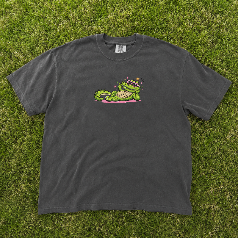 Cool Alligator with Sunglasses Embroidery Design Tshirt B-0090