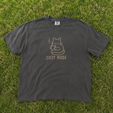 COZY MODE CAT DRINKING COFFEE AUTUMN EMBROIDERED TEE CT-0061