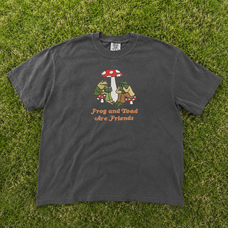 Embroidered Frog and Toad Are Friend T-Shirt AK-027