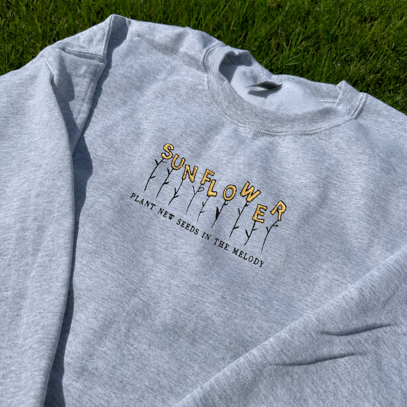 Embroidered Plant New Seeds In The Melody Sweatshirt AK-037