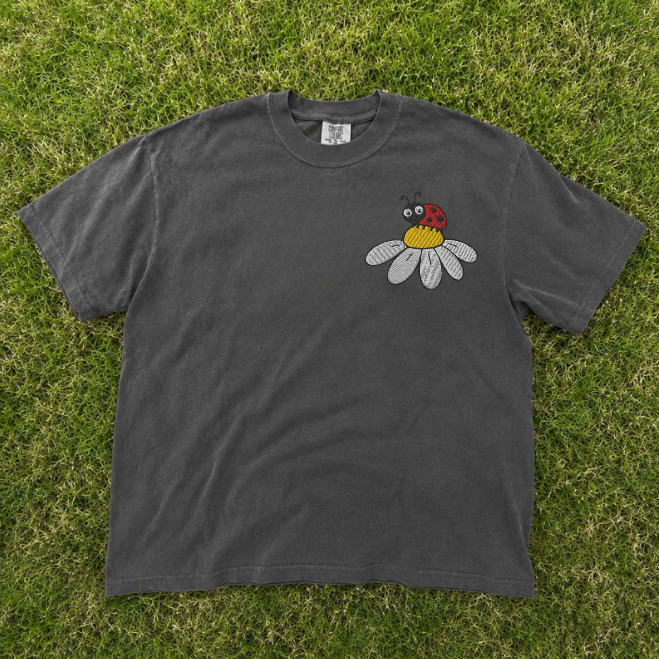 LADYBUG DAISY EMBROIDERED TEE BN-00068