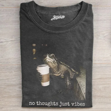 NO THOUGHTS JUST VIBES T-SHIRT TR-00253