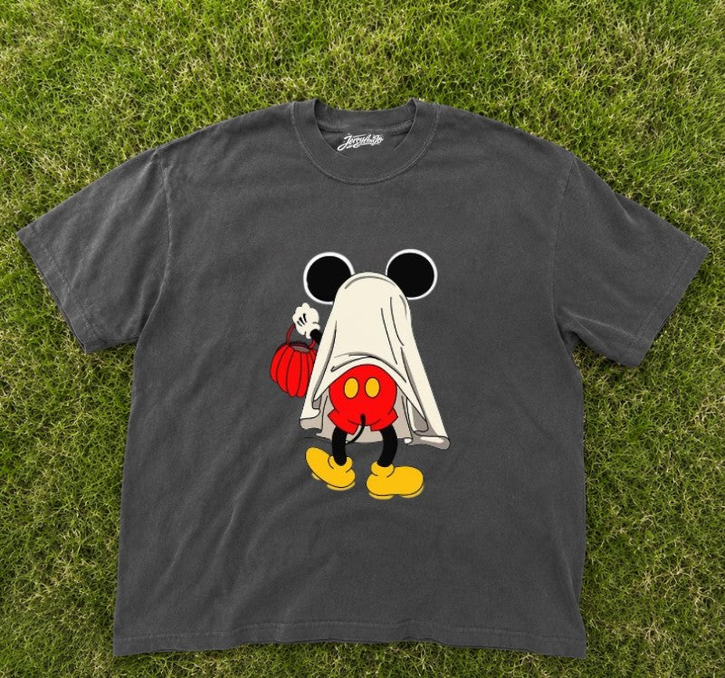 SPOOKY CUTE GHOST GRAPHIC TEE - HALLOWEEN SEASON SHIRT XIU-0155