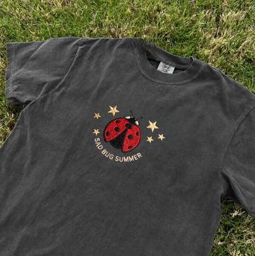 SAD BUG SUMMER TEE, LADYBUG EMBROIDERED TEE BN-00129