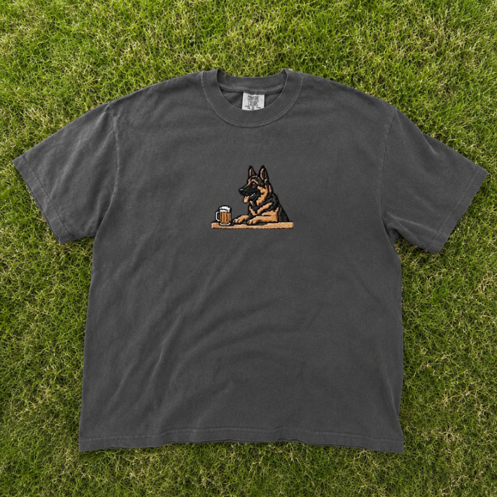 GERMAN SHEPHERD DOG AT BAR WITH BEER EMBROIDERED TEE TR-0030