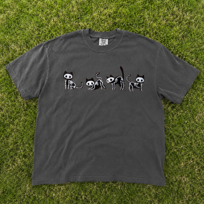 SKELETON CATS EMBROIDERED TEE TR-0031