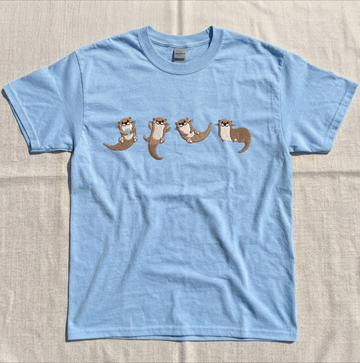 SEA OTTER HOLDING SHELL EMBROIDERED TEE BN-00041