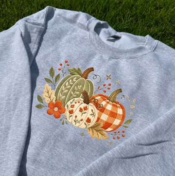 FALL PUMKIN TRIO EMBROIDERED TEE/ SWEATSHIRT/ HOODIE BN-00141