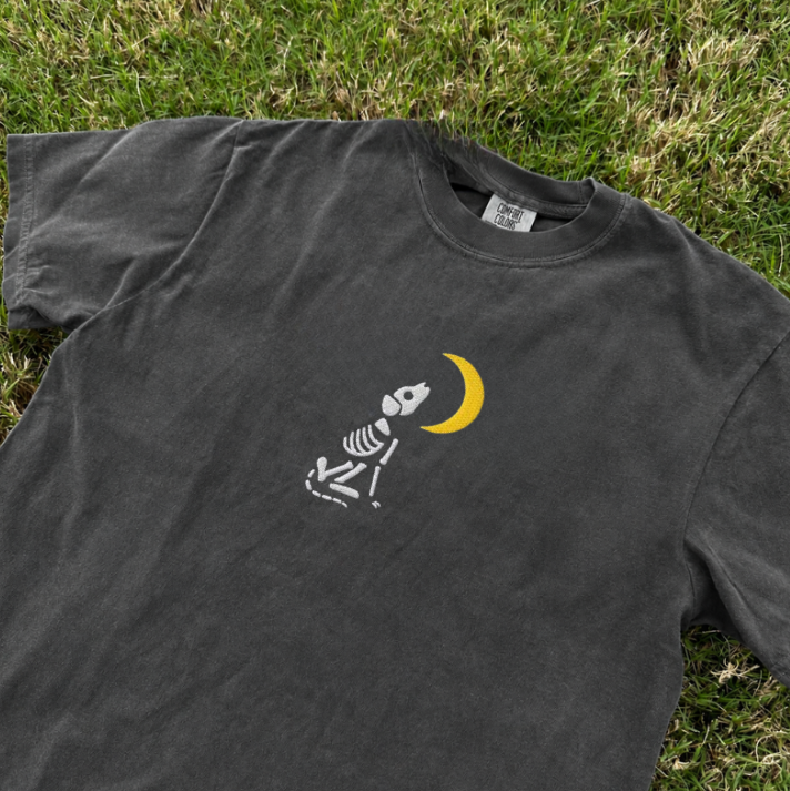 SKELETON DOG MOON EMBROIDERED TEE TR-0038