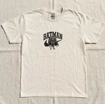 VINTAGE SUPERHERO INSPIRED EMBROIDERED TEE TR-0085