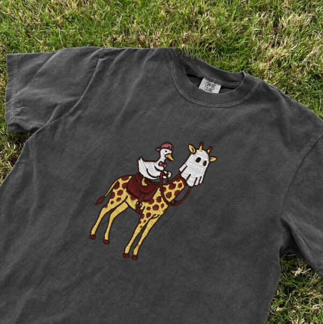 GIRAFFE BOO HALLOWEEN TEE, SILLY GOOSE GIRAFFE EMBROIDERED TEE BN-00035