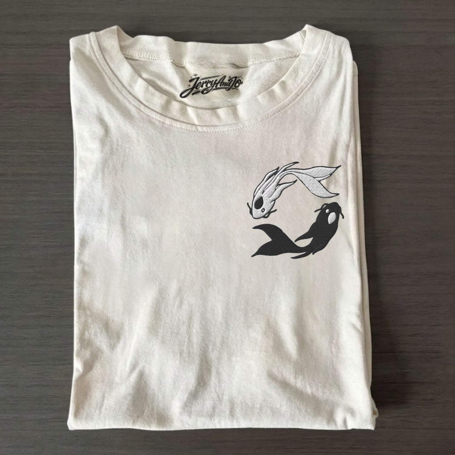 MOON SPIRITS EMBROIDERED TEE NN-0011