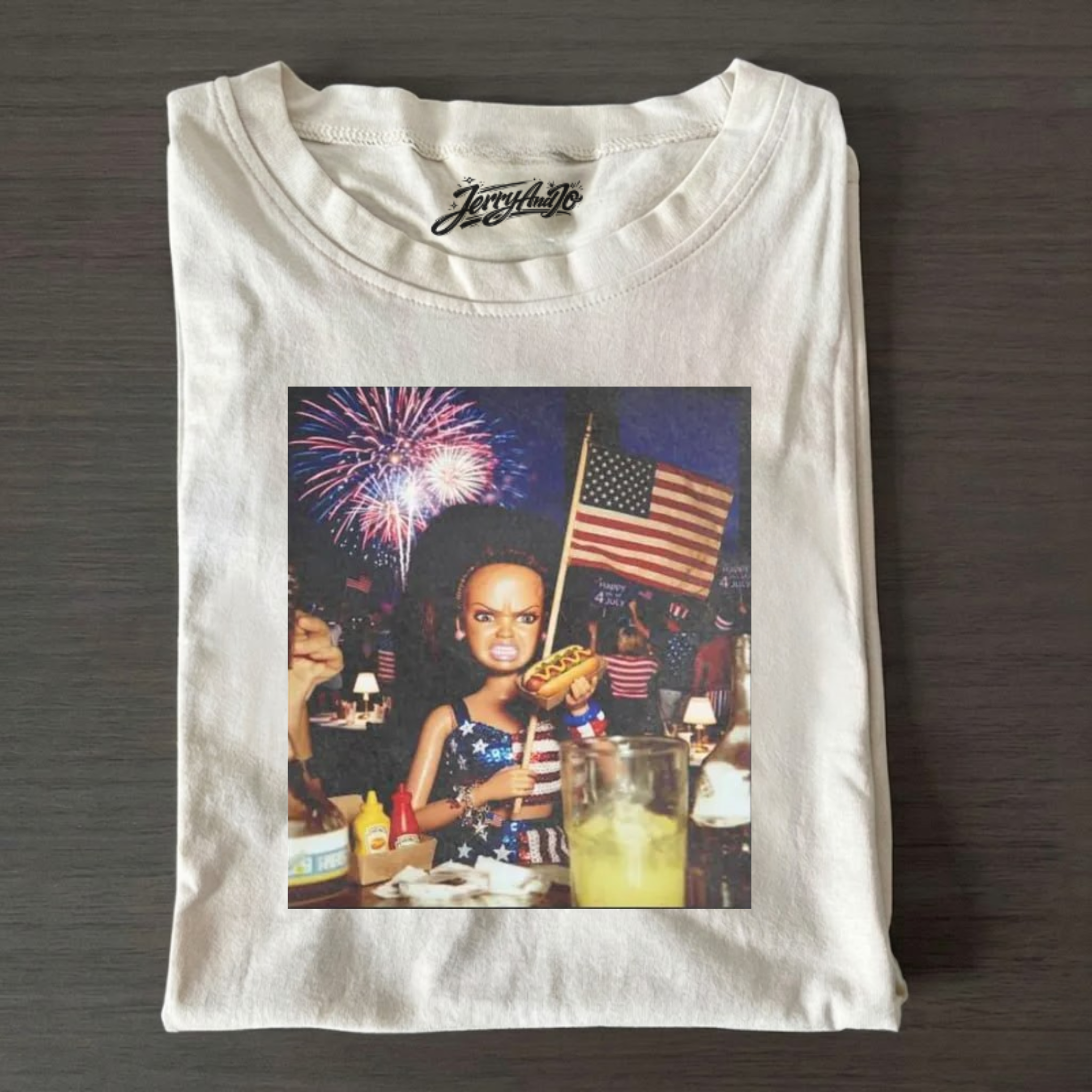 VINTAGE DOLL GIRL FACE 4TH OF JULY T-SHIRT, BT_00001