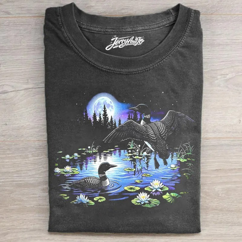 VINTAGE COMMON LOON WATER LILY T-SHIRT, RETRO MYSTIC STARRY NIGHT LAKE FULL MOON GRAPHIC TEE LL - 0276