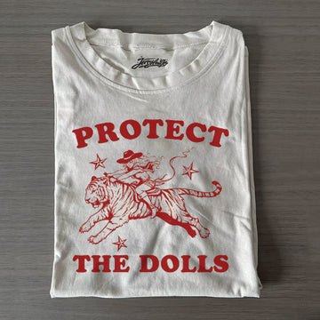 PROTECT THE DOLLS T-SHIRT HHUE - 098