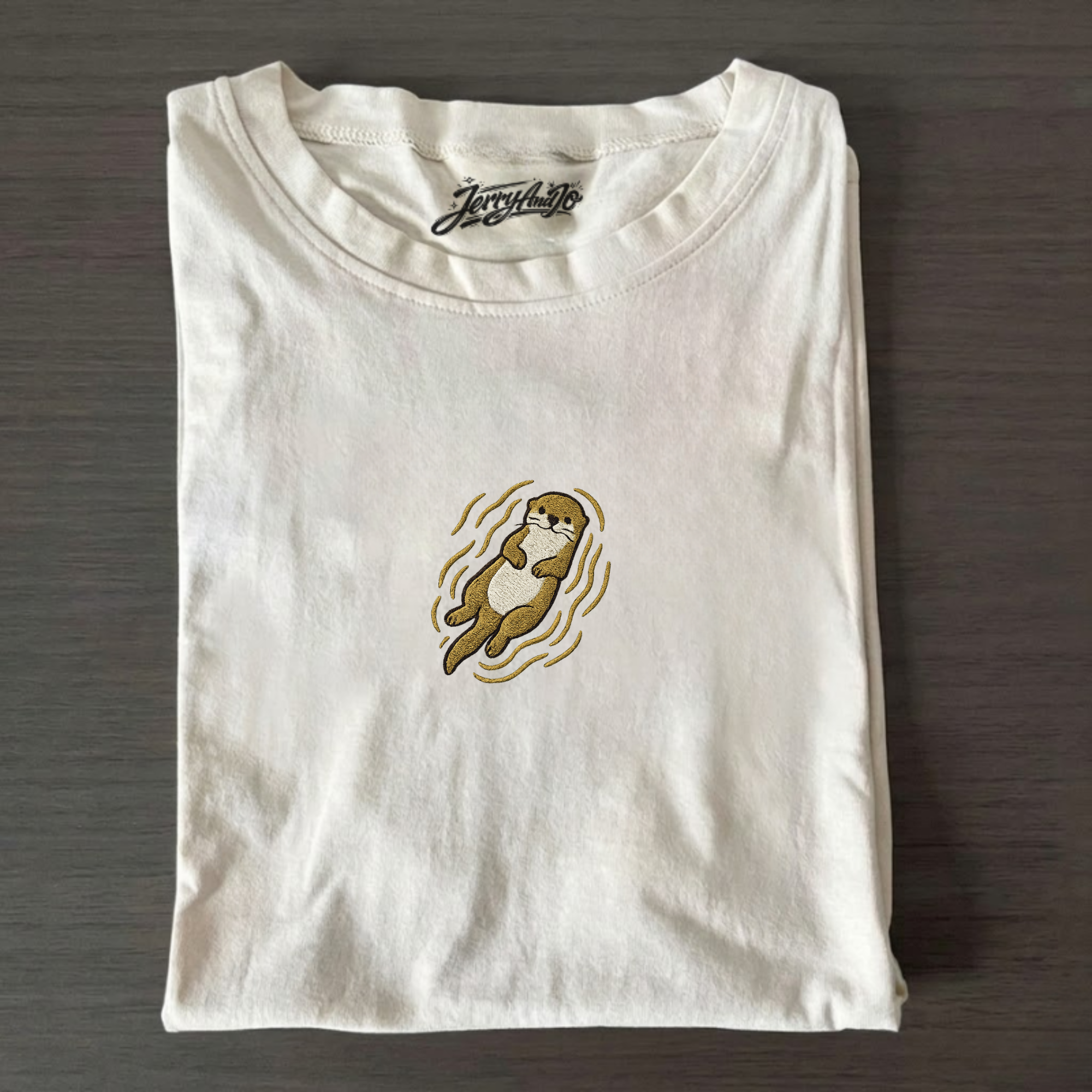 FLOATING OTTER EMBROIDERED TEE CT-0005