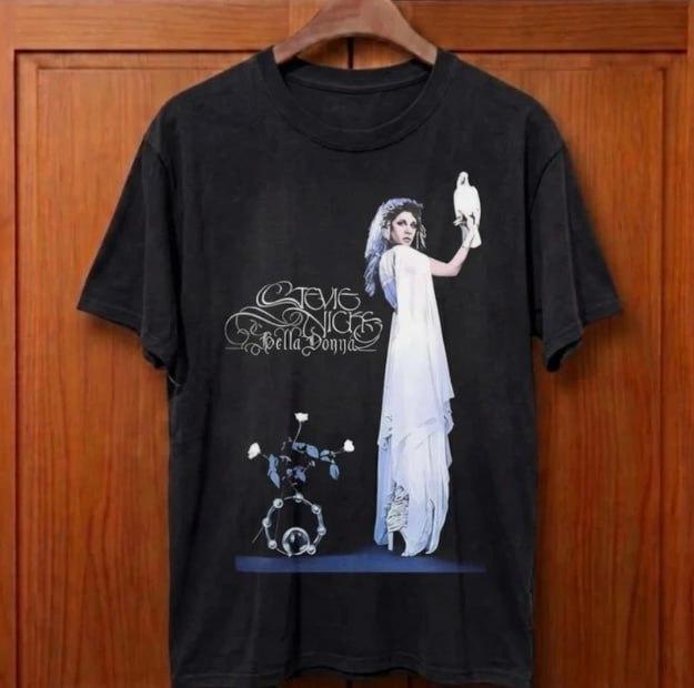 Stevie Nicks Vintage Band Graphic T-shirt, Fleetwood Rock Band Shirt B-00213