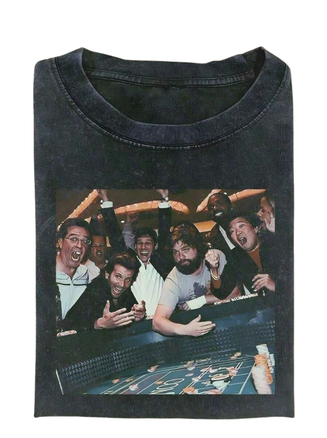 VINTAGE THE HANGOVER PLAYING CREWNECK T-SHIRT LL - 0163