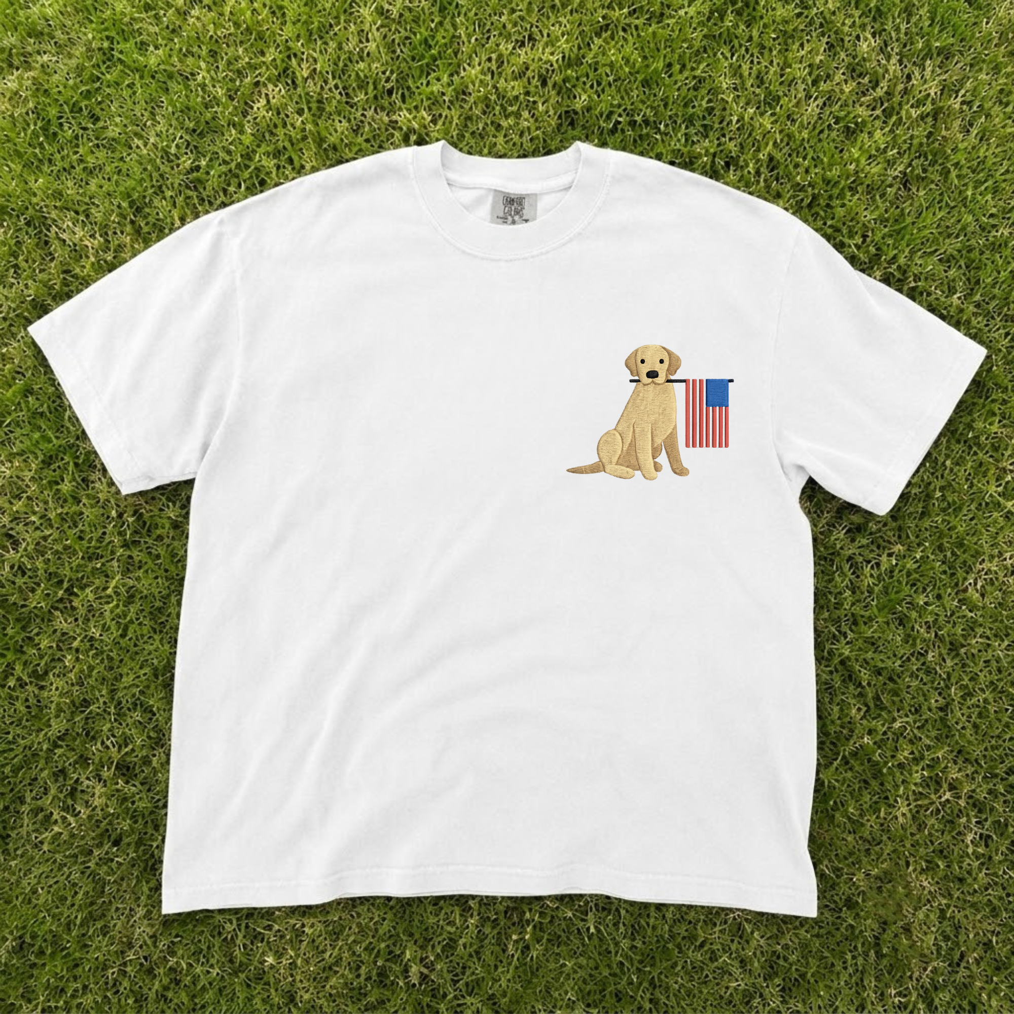 PATRIOTIC GOLDEN RETRIEVER AMERICAN FLAG EMBROIDERED TEE CT-0038