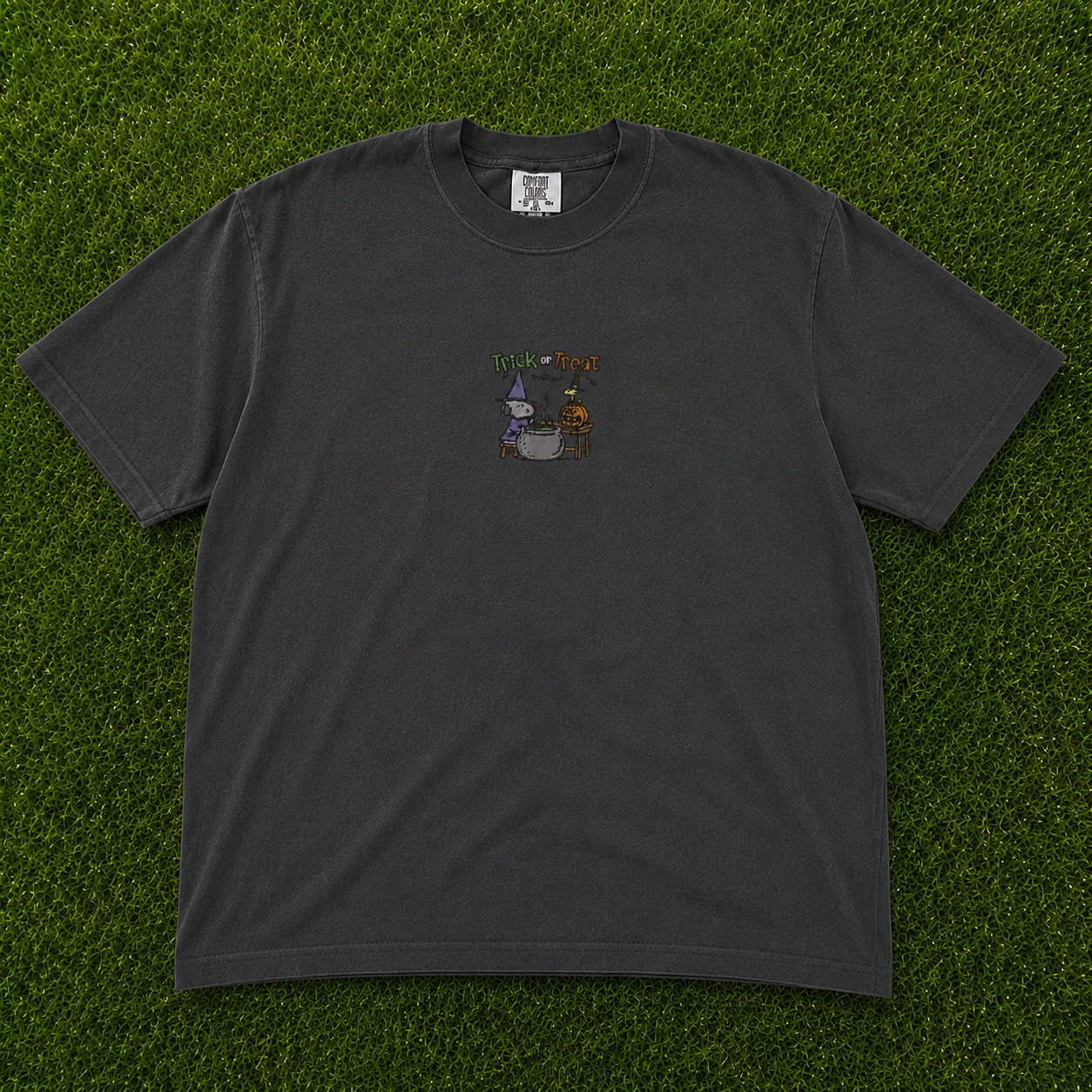 TRICK OR TREAT EMBROIDERED HALLOWEEN TEE AV-0033