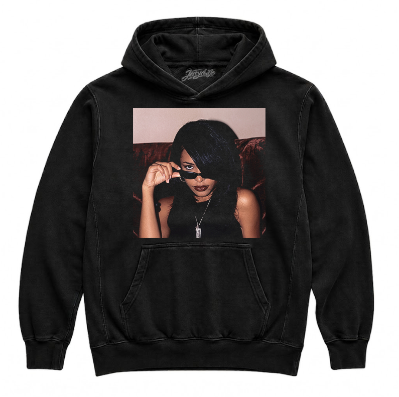 AALIYAH GRAPHIC TEE MC_0005