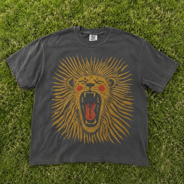 Vintage Boho Lion Shirt, Oversize, Womens, Unisex Comfort Colors T-Shirt AK-047