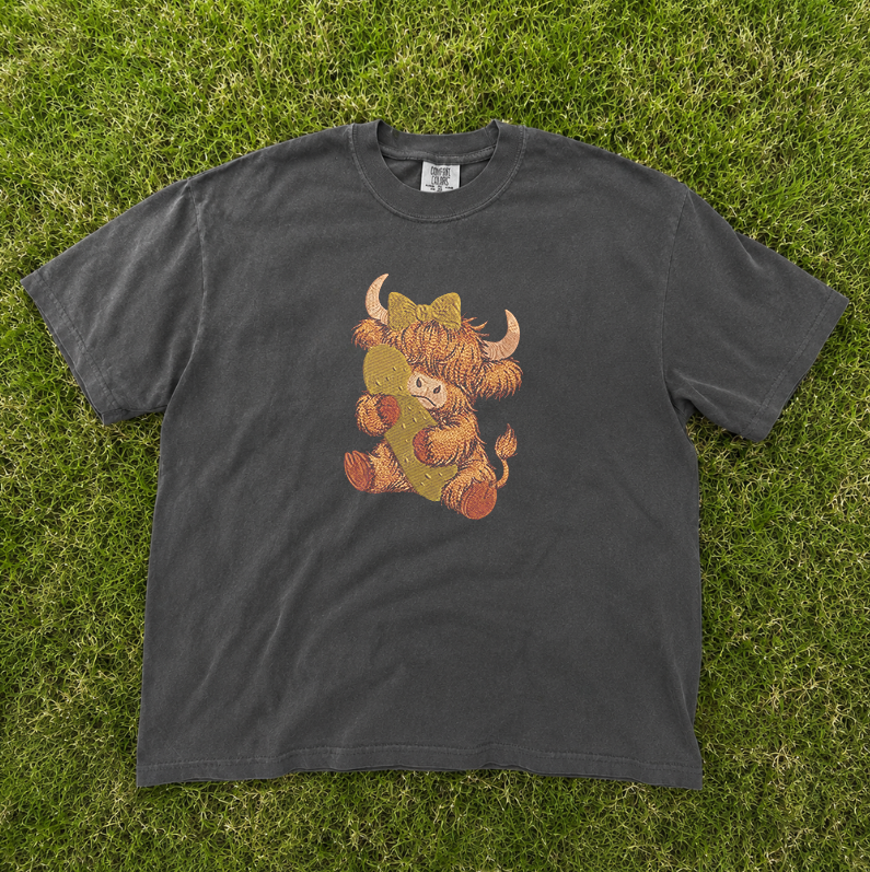 FUNNY HIGHLAND COW WITH PICKLE EMBROIDERED TEE MC-0030