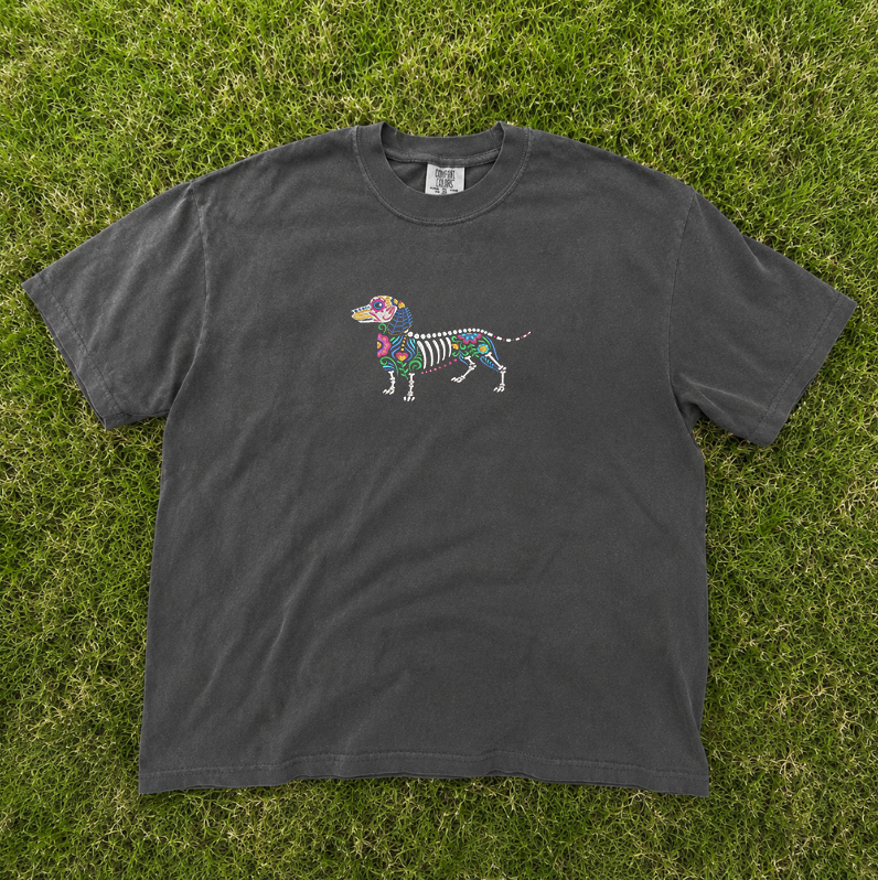 SKELETON DACHSHUND EMBROIDERED TEE MC-0050