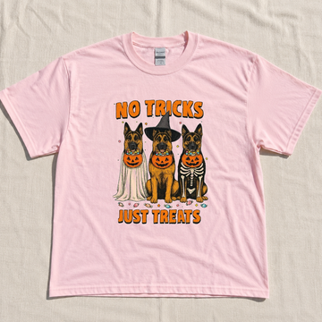 NO TRICKS JUST TREATS DOGS GRAPHIC SHIRT MC-0116