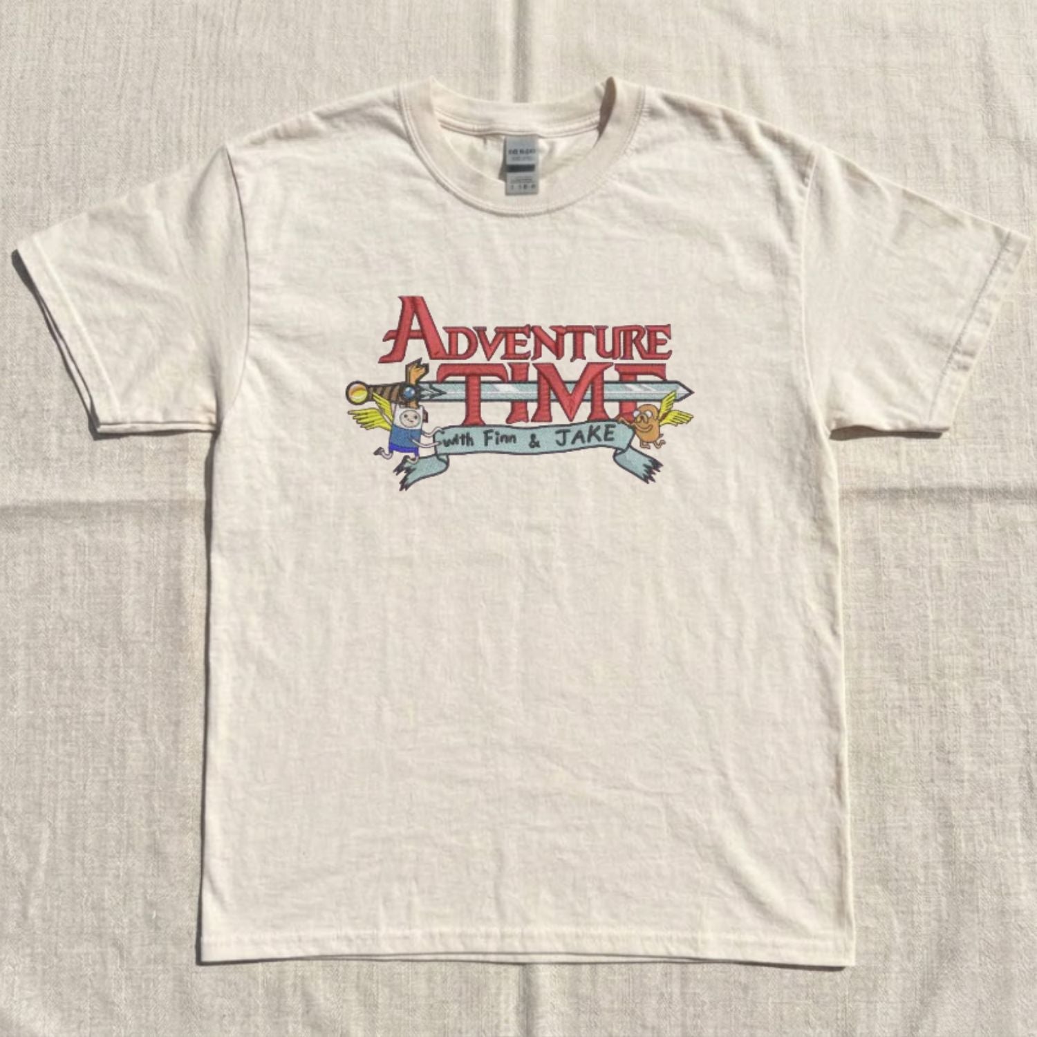 ADVENTURE TIME EMBROIDERED TEE NN-0043