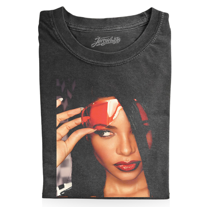 AALIYAH GRAPHIC TEE MC_0003