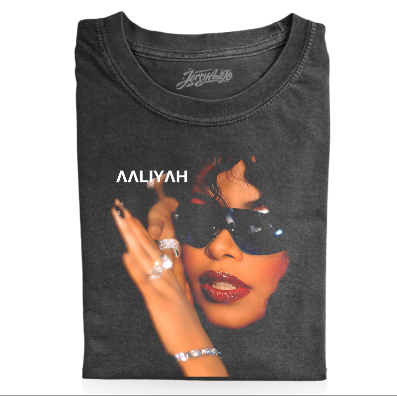 AALIYAH GRAPHIC TEE MC_0004