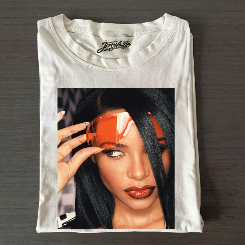 AALIYAH GRAPHIC TEE MC_0003