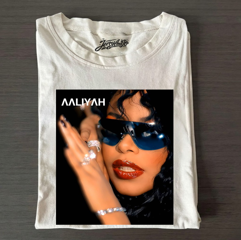 AALIYAH GRAPHIC TEE MC_0004